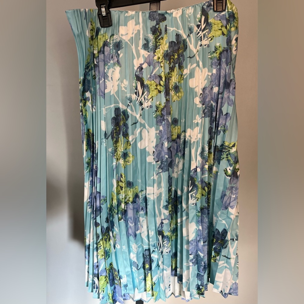 NWT Worthington xl floral skirt